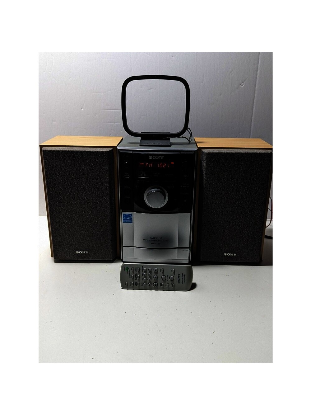 Sony CMT-EH10 Micro Shelf System With CD Player, Cassette Deck,